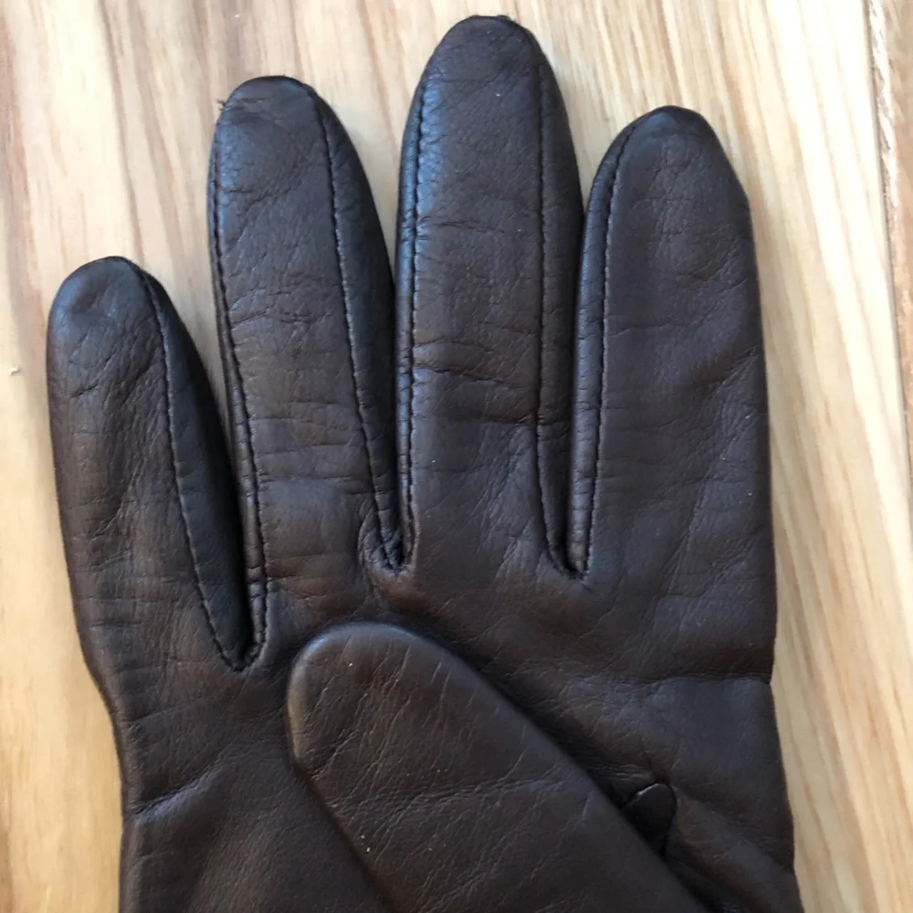 Bloomingdale’s Brown Leather Gloves
